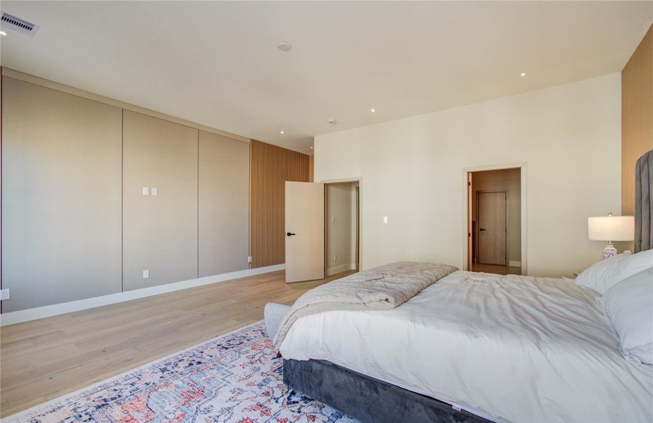 Furnished interior view inside a new home in , Houston (Image 33).