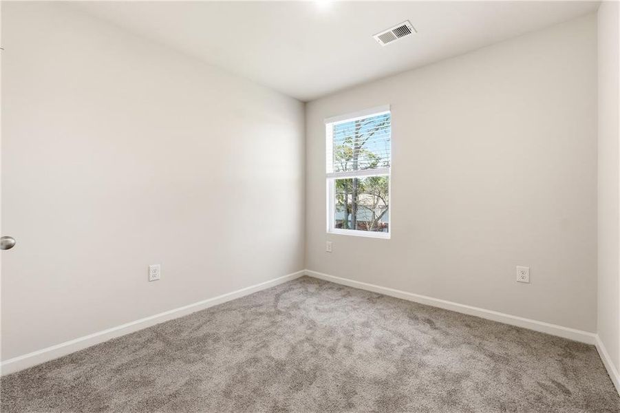 Spacious, unfurnished interior of a new home in Carolina, Palmetto (Image 25).