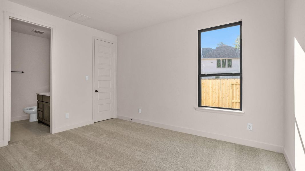 Spacious, unfurnished interior of a new home in The Woodlands Hills, Willis (Image 11). Spacious, unfurnished interior of a new home in The Woodlands Hills, Willis (Image 11).
