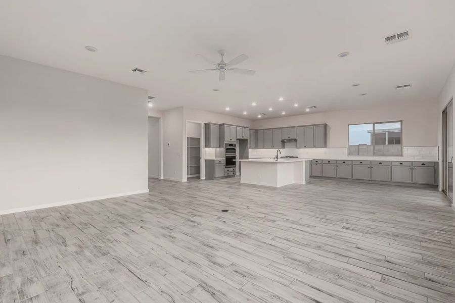 Spacious, unfurnished interior of a new home in Valencia at Granite Vista, Waddell (Image 16).