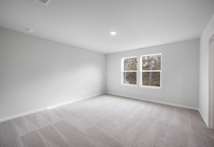 Spacious, unfurnished interior of a new home in Grand Arbor, Blythewood (Image 29).