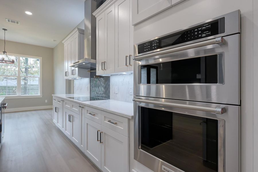 Furnished interior view inside a new home in , Huntsville (Image 5). Furnished interior view inside a new home in , Huntsville (Image 5).