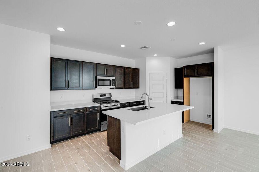 25212 N 165TH Lane - Ready Now!