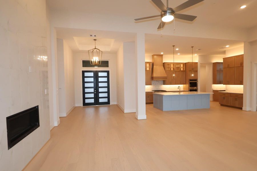 Spacious, unfurnished interior of a new home in Briarley, Montgomery (Image 18).