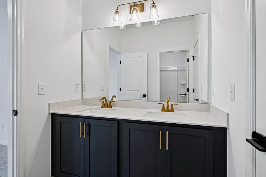 Bath 3 featuring the AW Collection® Sapphire - Clean lines and layered design pop with color. Bath 3 featuring the AW Collection® Sapphire - Clean lines and layered design pop with color.