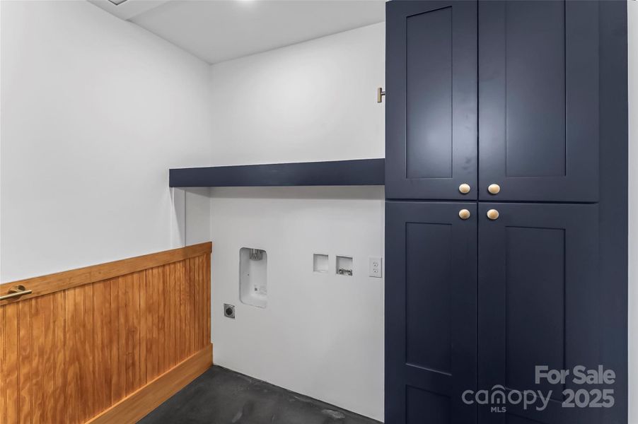 Image 36 of a home in . Image 36 of a home in .