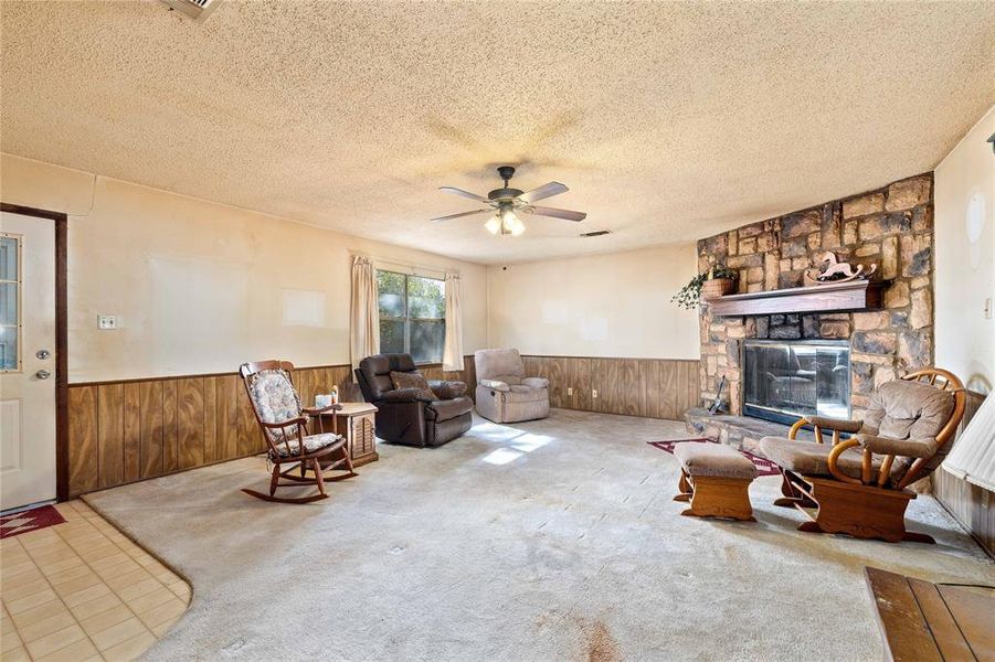 Furnished interior view inside a new home in , Brownwood (Image 4).
