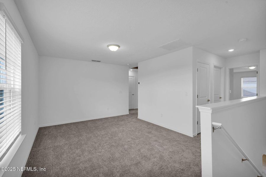 Spacious, unfurnished interior of a new home in Wells Landing, Jacksonville (Image 12). Spacious, unfurnished interior of a new home in Wells Landing, Jacksonville (Image 12).