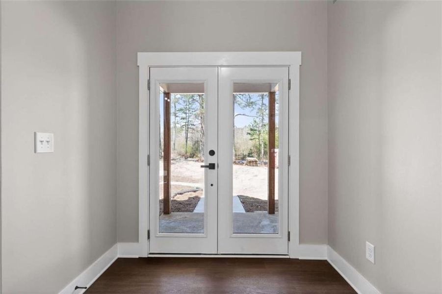 Spacious, unfurnished interior of a new home in , Silver Creek (Image 46). Spacious, unfurnished interior of a new home in , Silver Creek (Image 46).