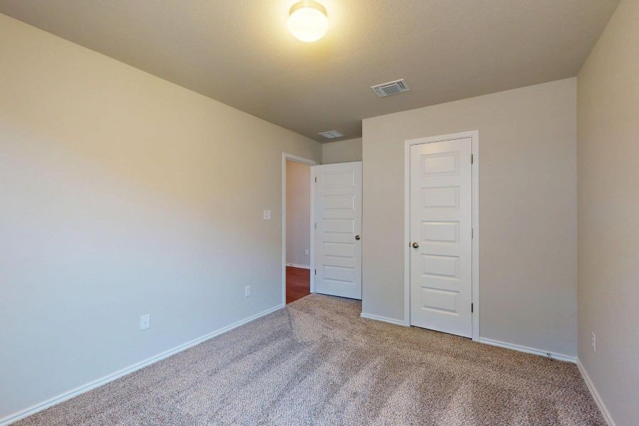 Spacious, unfurnished interior of a new home in Carillon, Manor (Image 28).