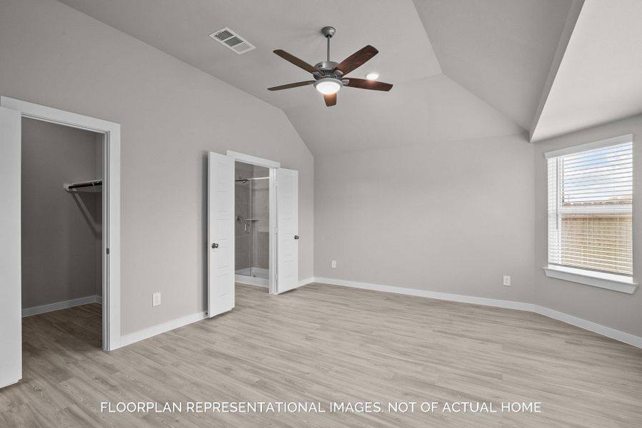 Spacious, unfurnished interior of a new home in Magnolia Ridge, Magnolia (Image 13). Spacious, unfurnished interior of a new home in Magnolia Ridge, Magnolia (Image 13).