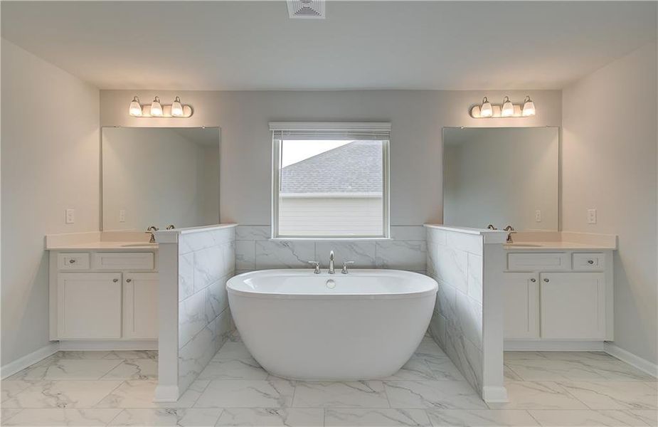 Furnished interior view inside a new home in Grandview at Millers Mill, Stockbridge (Image 11).