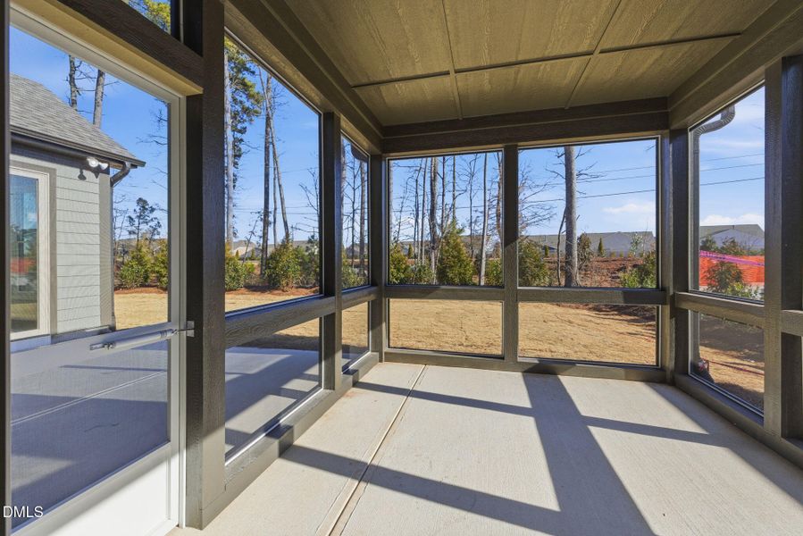 28-web-or-mls-DX3A1663