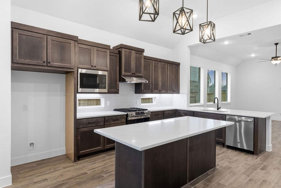Furnished interior view inside a new home in Mulberry Farms, Santa Fe (Image 6).