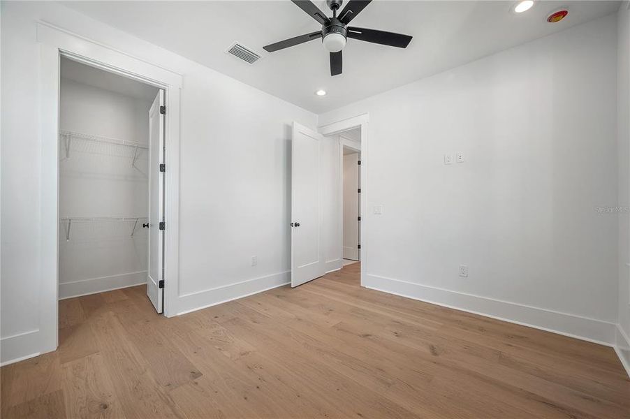 Spacious, unfurnished interior of a new home in , Tampa (Image 42). Spacious, unfurnished interior of a new home in , Tampa (Image 42).