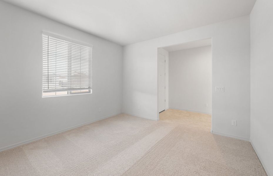 Spacious, unfurnished interior of a new home in Alamar, Avondale (Image 21). Spacious, unfurnished interior of a new home in Alamar, Avondale (Image 21).