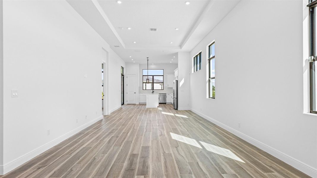 Spacious, unfurnished interior of a new home in , Port St. Lucie (Image 28).