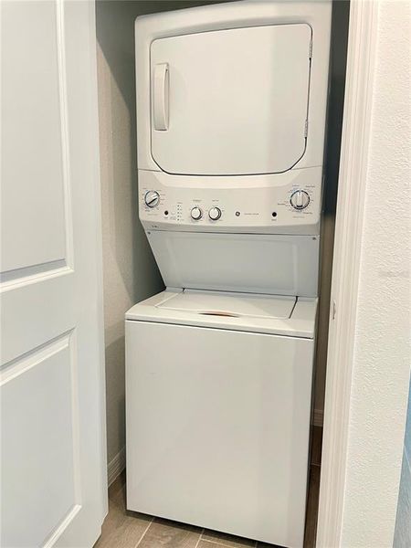 Close-up of interior finishes inside a home in Tuckers Cove, Punta Gorda (Image 21).