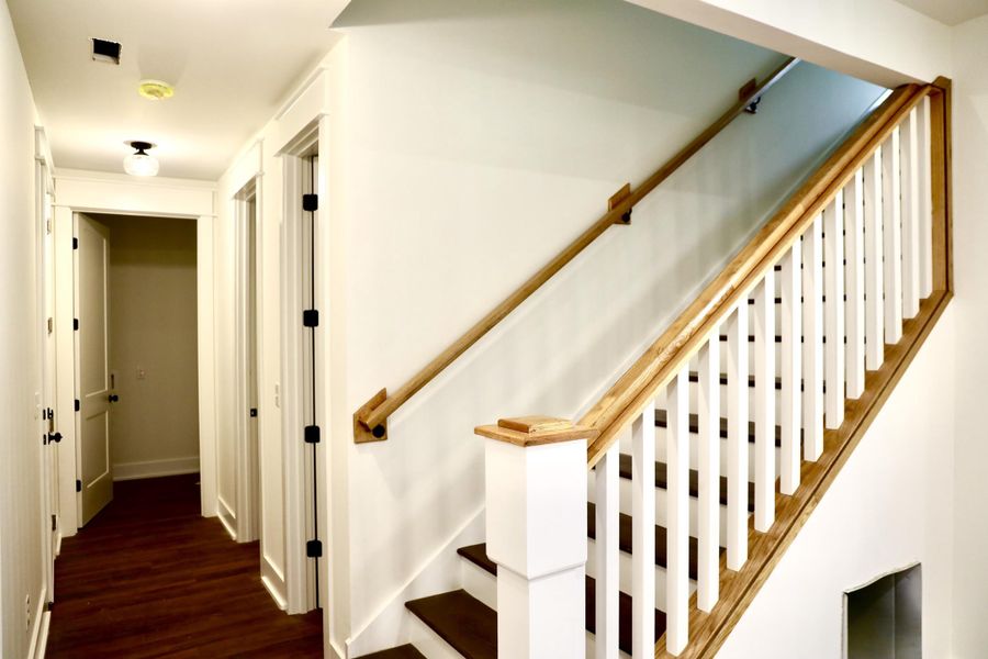 Image 33 of a home in . Image 33 of a home in .