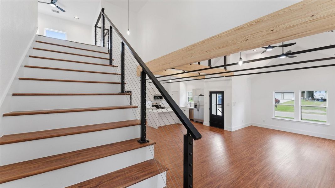 Spacious, unfurnished interior of a new home in , Conroe (Image 23).