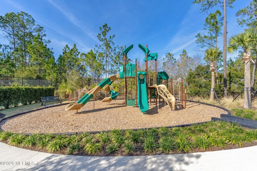 Community amenities in , St. Johns (Image 50).