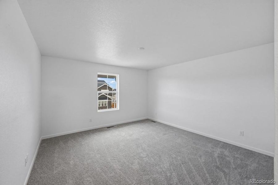 3293 N Coolidge Way ~ Ready Now