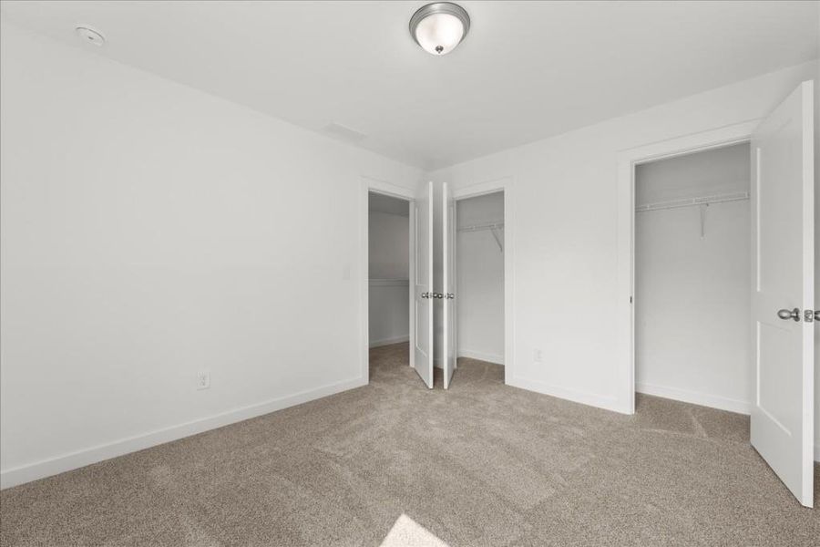 Spacious, unfurnished interior of a new home in , Statham (Image 31).