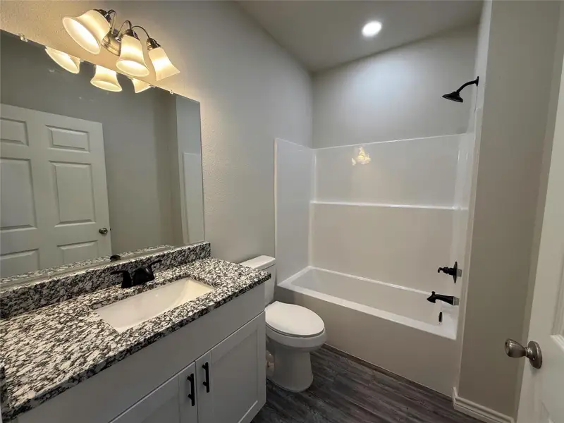 Furnished interior view inside a new home in , Longview (Image 4).