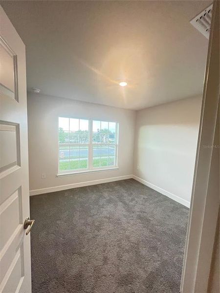 Spacious, unfurnished interior of a new home in Abbey Glen, Dade City (Image 16).