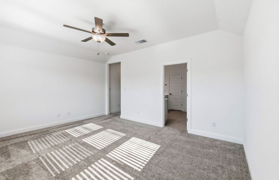 Spacious, unfurnished interior of a new home in Santa Rita Ranch, Liberty Hill (Image 48). Spacious, unfurnished interior of a new home in Santa Rita Ranch, Liberty Hill (Image 48).