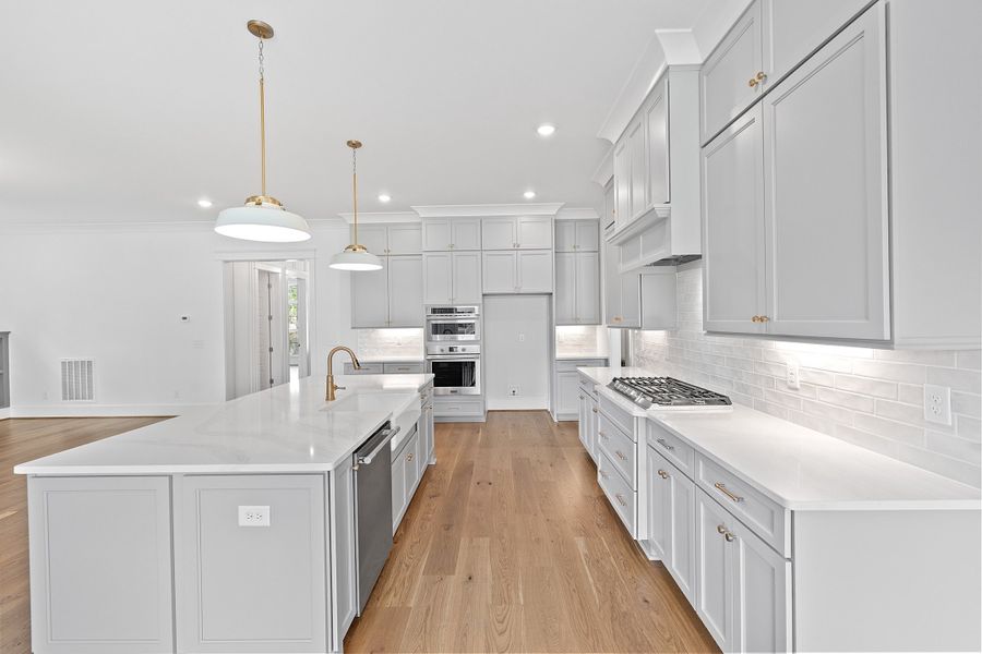 Representative furnished interior of a home built from the The Emerson by RobuckHomes in Stonehenge, Raleigh (Image 110).