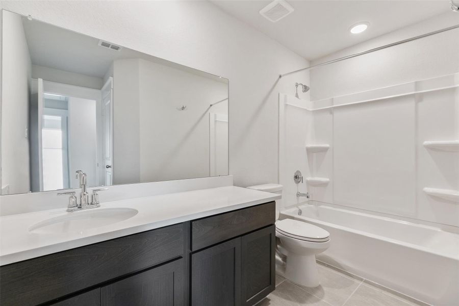 Furnished interior view inside a new home in Cielo, Conroe (Image 6). Furnished interior view inside a new home in Cielo, Conroe (Image 6).