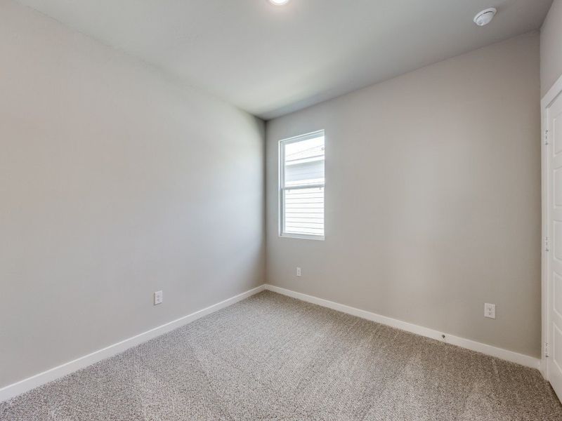 Representative unfurnished interior of a home built from the Roswell by Hakes Brothers in Hunters Ranch, San Antonio (Image 22).