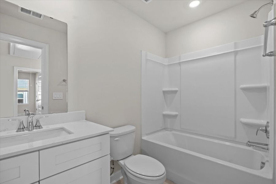 Furnished interior view inside a new home in Creek Ridge - Heritage Collection, Spartanburg (Image 10).