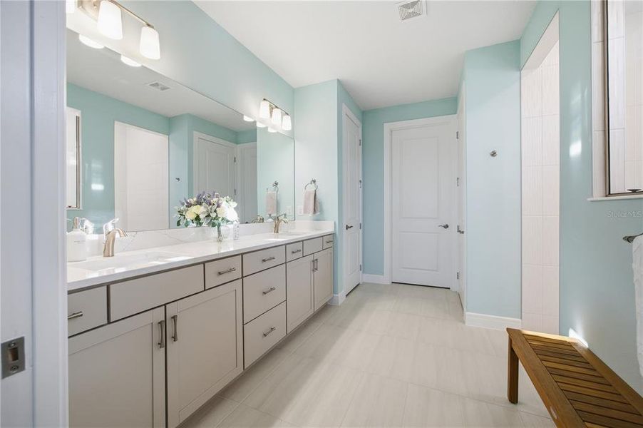 Furnished interior view inside a new home in , Ocala (Image 13).