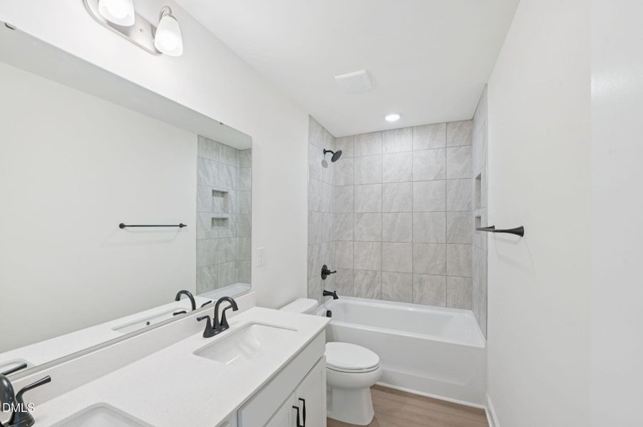 85-web-or-mls-211 Alden Way-042