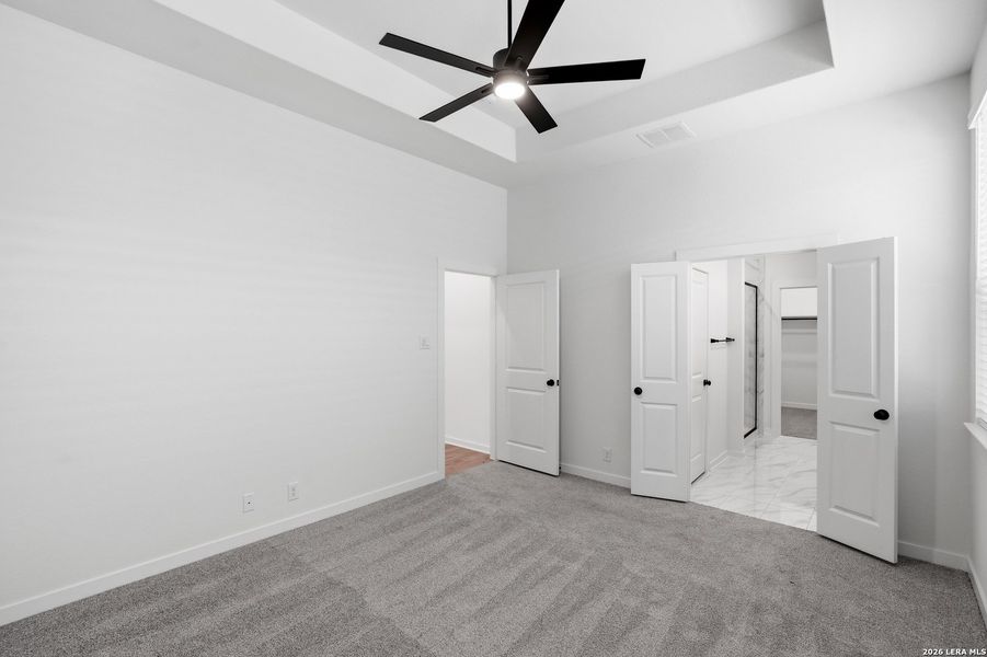 Spacious, unfurnished interior of a new home in The Crossvine, Schertz (Image 31).