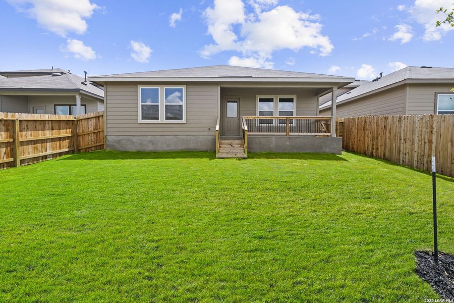 Exterior details and patio area of a home in Brookstone Creek, San Antonio (Image 17).
