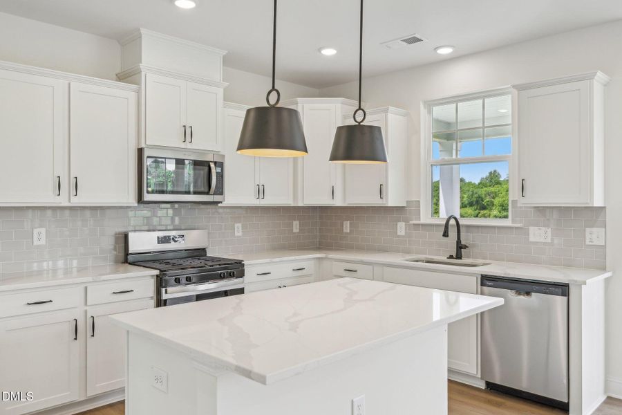 16-web-or-mls-124 Willow Cameron Way-230 16-web-or-mls-124 Willow Cameron Way-230