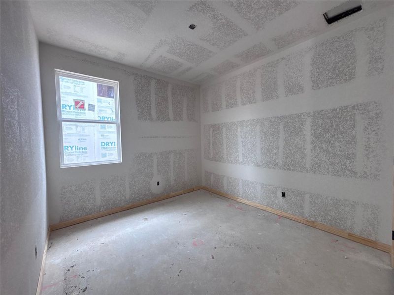 Spacious, unfurnished interior of a new home in The Colony 50s, Bastrop (Image 29). Spacious, unfurnished interior of a new home in The Colony 50s, Bastrop (Image 29).