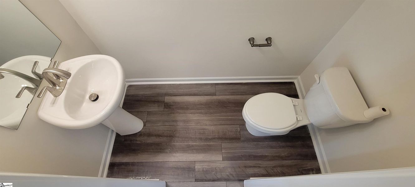 Close-up of interior finishes inside a home in Halton Oaks, Spartanburg (Image 9).