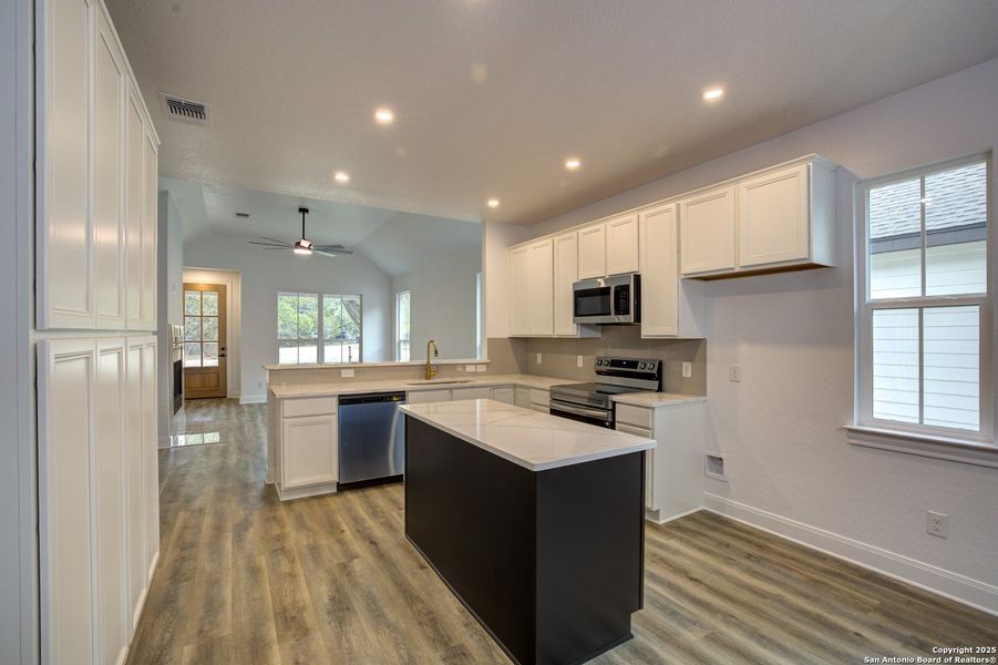 Furnished interior view inside a new home in , Wimberley (Image 7).