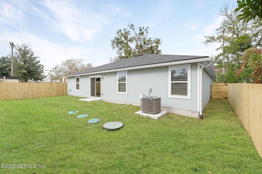 Exterior details and patio area of a home in , Jacksonville (Image 22). Exterior details and patio area of a home in , Jacksonville (Image 22).