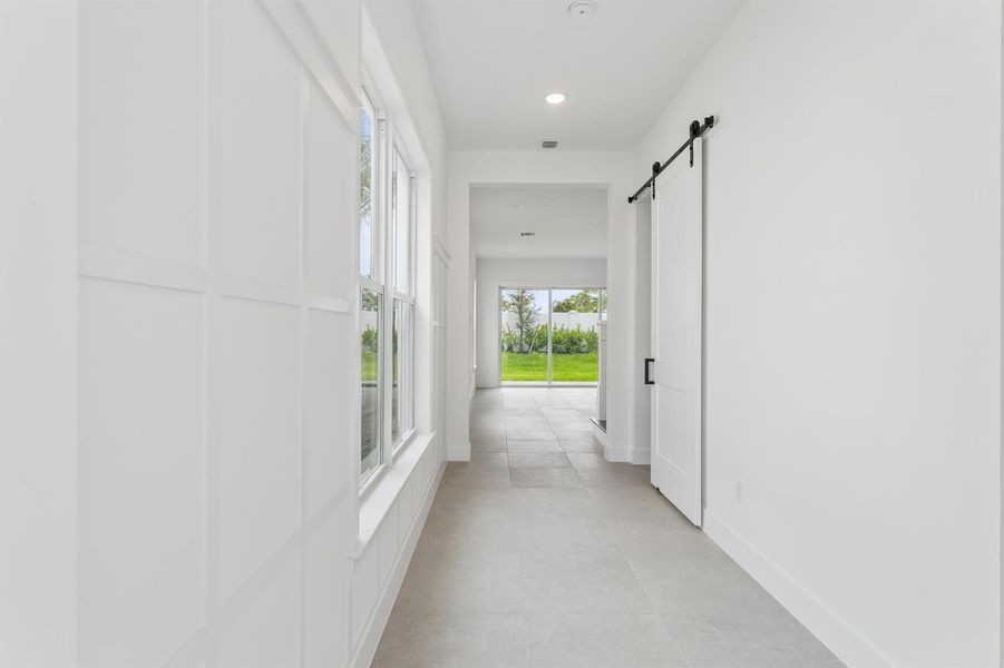 Foyer Foyer