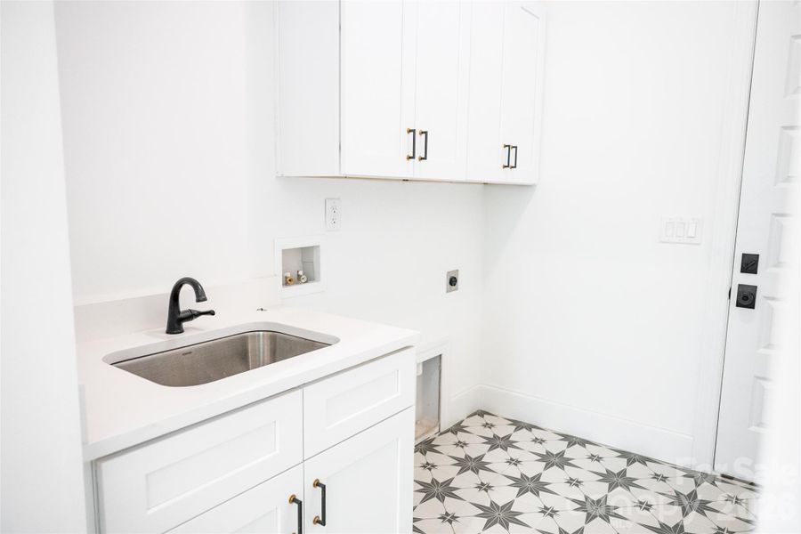 Laundry Room - Main Level Laundry Room - Main Level