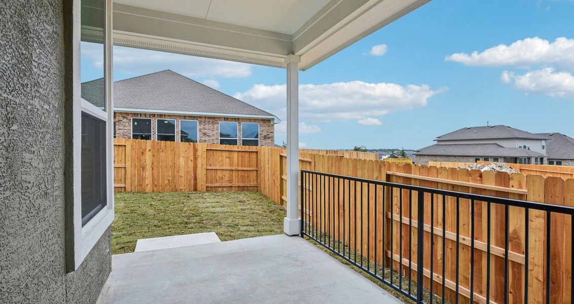 Exterior details and patio area of a home in Meyer Ranch, New Braunfels (Image 3).