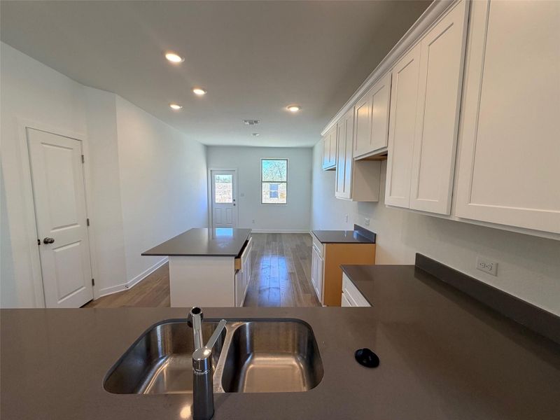 Close-up of interior finishes inside a home in La Cima, San Marcos (Image 7).