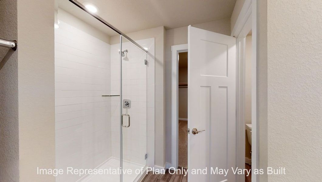 Representative furnished interior of a home built from the Harris by D.R. Horton in Yowell Ranch, Killeen (Image 15).