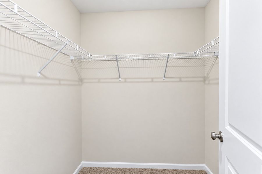 Spacious, unfurnished interior of a new home in Cameron Ridge, Columbia (Image 26). Spacious, unfurnished interior of a new home in Cameron Ridge, Columbia (Image 26).