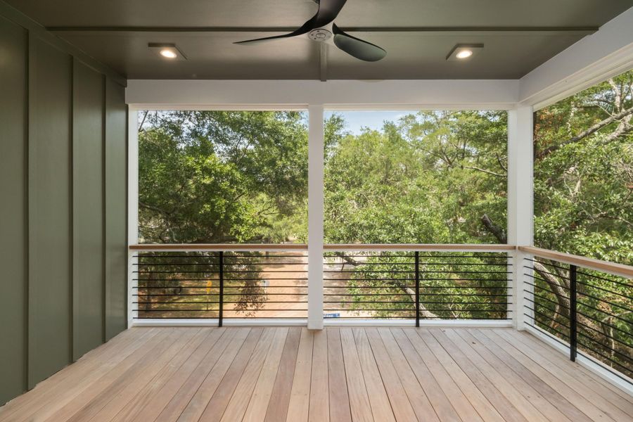 Exterior details and patio area of a home in , Edisto Island (Image 30).